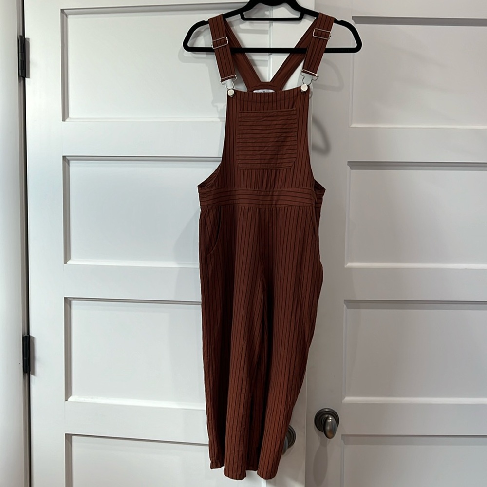 Stevie Hender overalls.